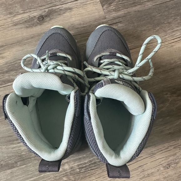 THE NORTH FACE JR HEDGEHOG HIKER BOOTS 🥾 size 1 - Picture 5 of 9